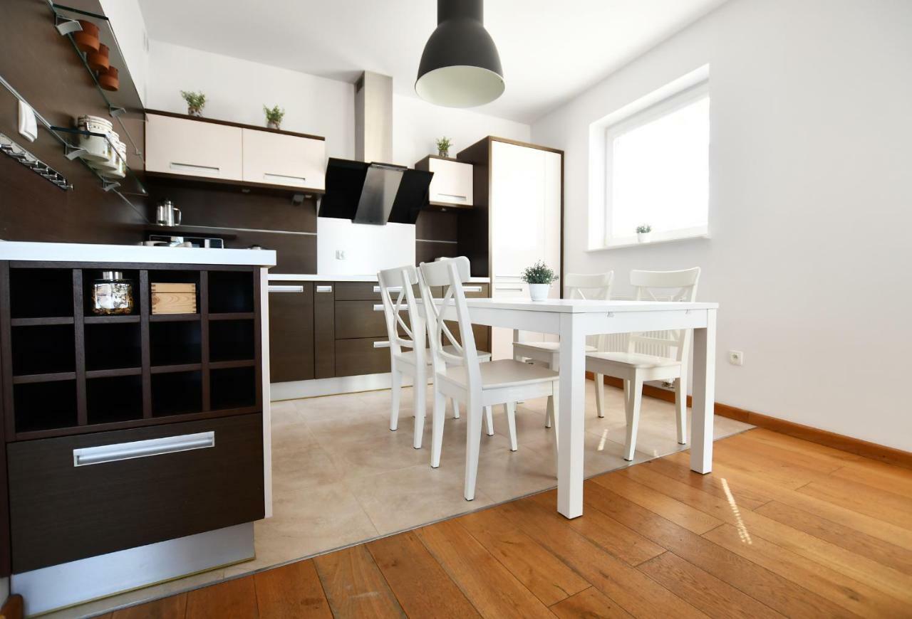 Apartamenty Navigator-Portowa 28 Kołobrzeg Buitenkant foto