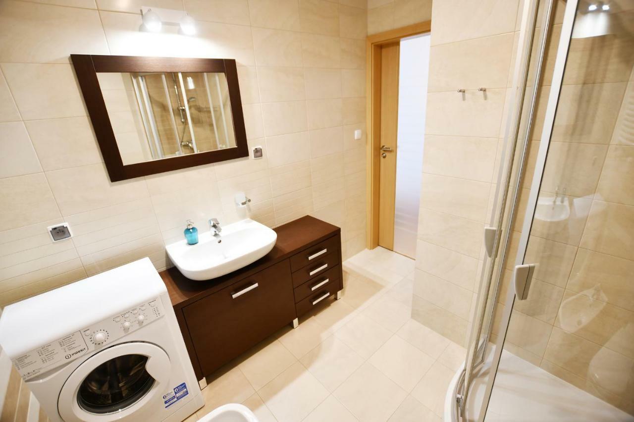 Apartamenty Navigator-Portowa 28 Kołobrzeg Buitenkant foto